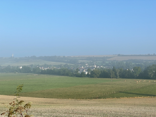 Vue sur Ancourt depuis le chemin des Pâtis.