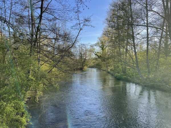 Franchissement de l'Andelle sur la deuxième passerelle.
