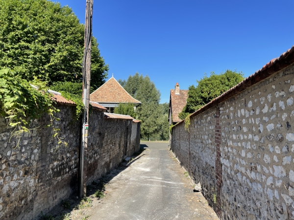 Nous descendons vers la Seine.