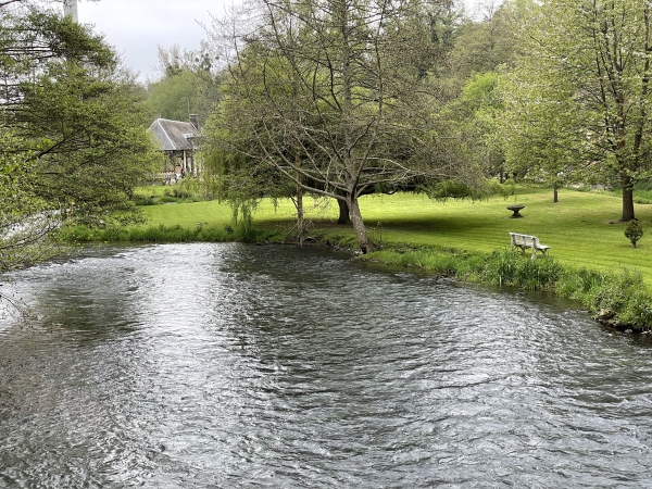Nous traversons maintenant le bras principal de la Risle.
