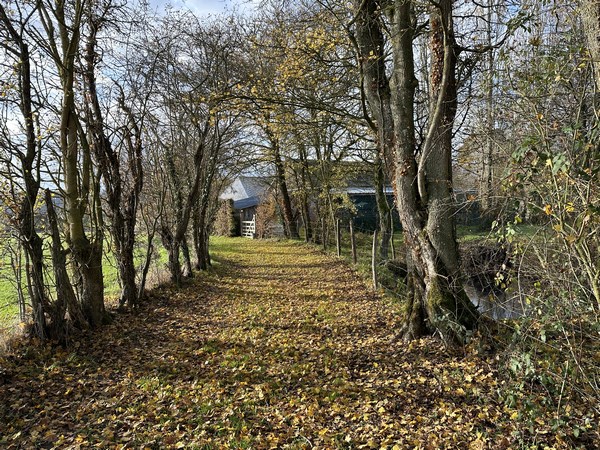 Nous arrivons au hameau du Chesnay.
