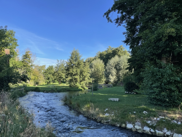 Nous traversons et longeons l'Yères en entrant dans St-Martin-le-Gaillard.