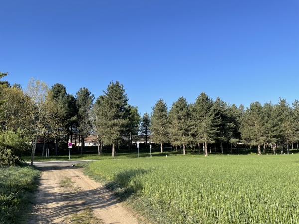 Nous arrivons à Courcelles-sur-Seine.