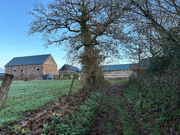 Arrivée au hameau de la Corbière.