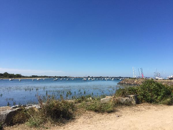 Nous continuons notre progression dans l'estuaire de l'Orne.