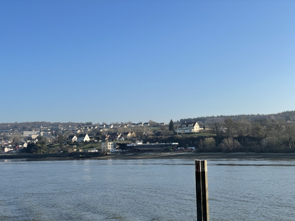 Le Trait sur l'autre rive.