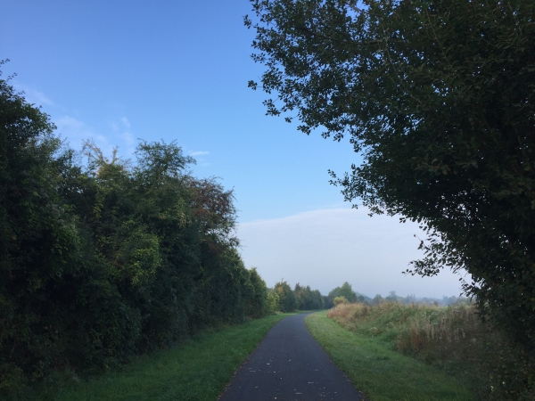 Nous allons maintenant suivre l'Avenue Verte jusqu'à Neufchâtel-en-Bray.