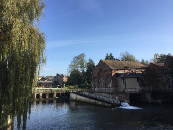 Nous traversons la Risle à Corneville-sur-Risle.