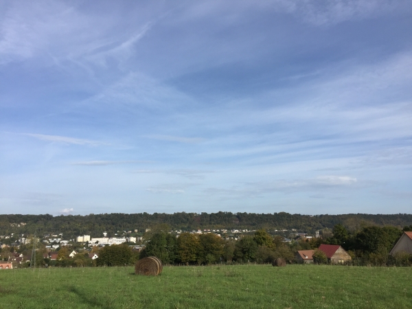 Nous arrivons à Pont-Audemer, nous allons descendre vers le centre ville pour fermer la boucle.