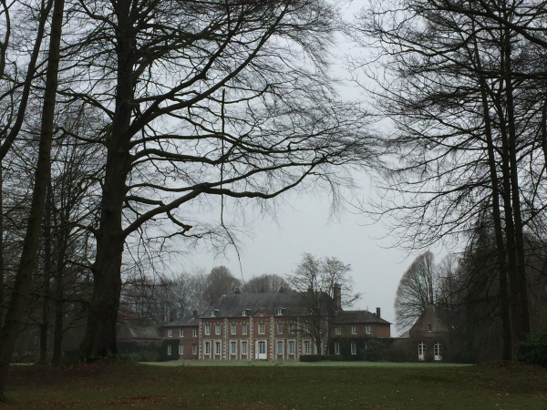 Le château de Criquetot-sur-Ouville est un bâtiment d'époque Louis XV. La famille Corday d'Orbigny l'a occupé jusqu'en 1806. En 1806, Marie Charlotte du Hamel, veuve Corday d’Orbigny, vend la propriété à M. Laumonier, chirurgien à Rouen, prédécesseur et protecteur du docteur Achille Flaubert, père de Gustave.