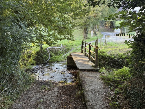 Passerelle sur le Ruisseau de St-Christophe.