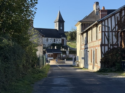 Entrée dans St-Christophe-sur-Condé.