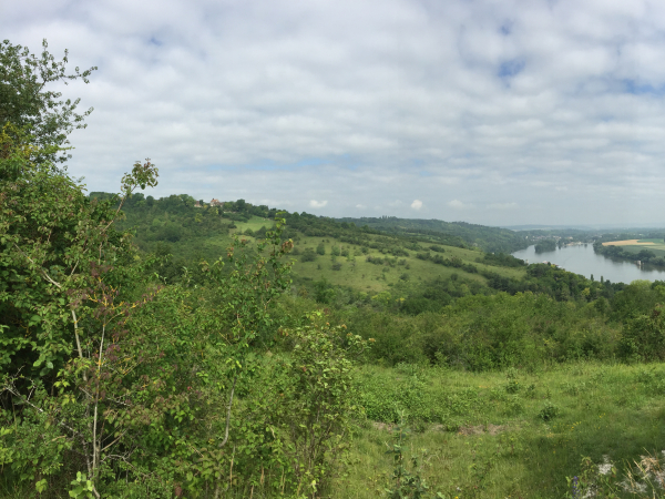 Les coteaux aussi méritent le coup d'oeil.