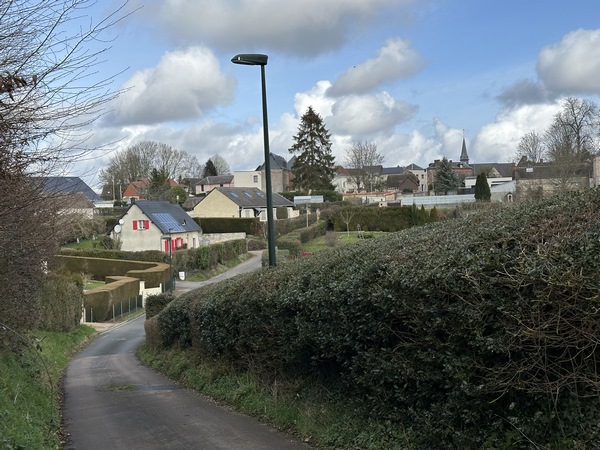 Nous fermons la boucle avec la rue de la Fermanière.