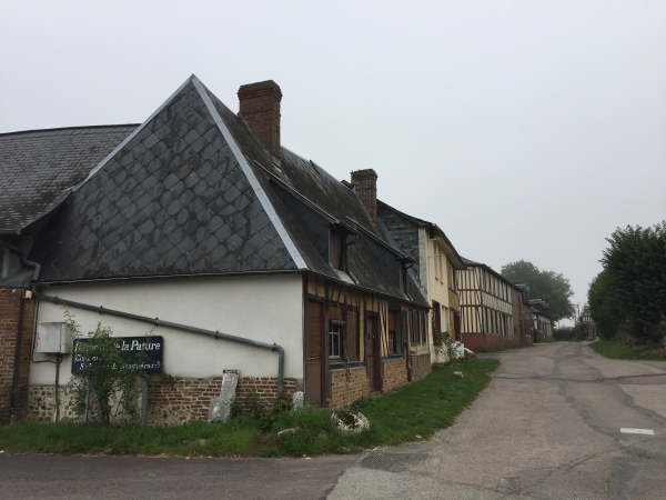 Le Thuit-Simer, place de la Pâture.