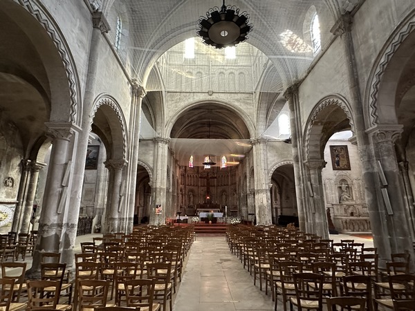 Eglise Saint-Martin de Barentin.