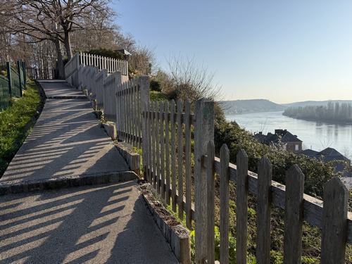 Rue Bonissent, arrivée au panorama du Catelier.
