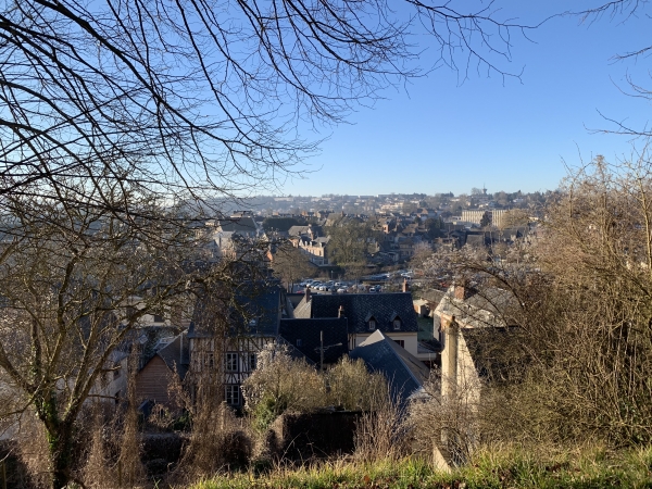 Bernay, vue du chemin en direction du Boulevard des Monts.