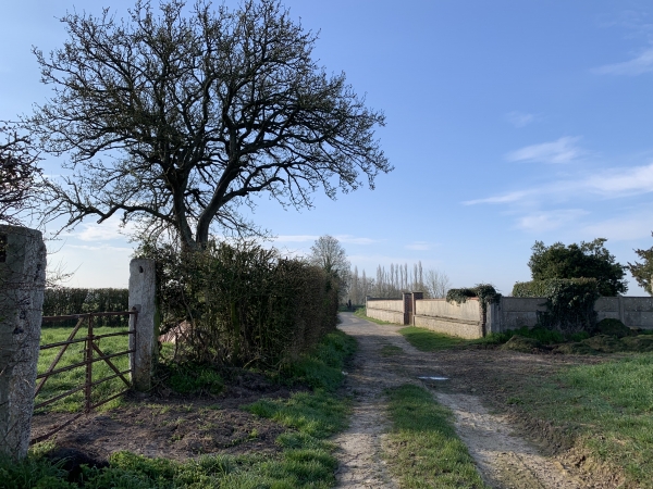 Arrivée au niveau du cimetière de Marbeuf.