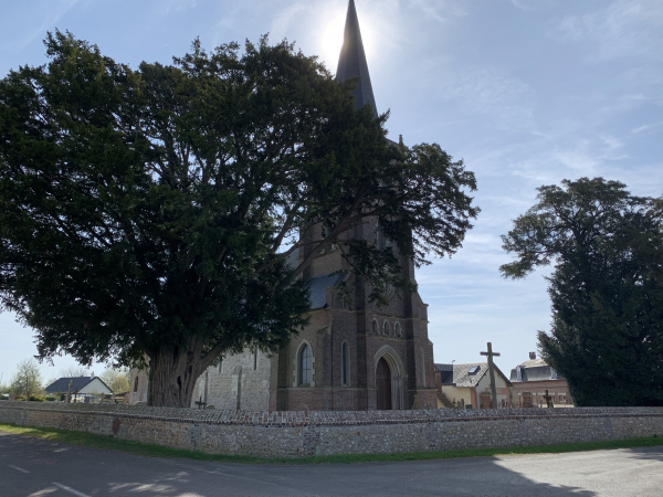 Eglise de St-Pierre-de-Salerne.