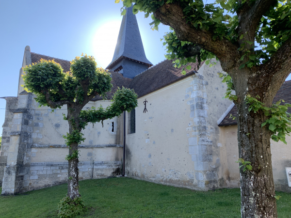 Eglise Saint-Crépin de Gommecourt (XIIIe, XVIe).
