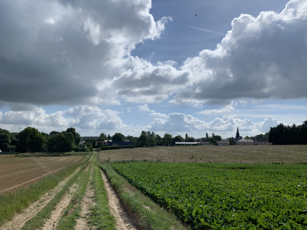 Arrivée au Bocasse par le chemin de la Hongrie.