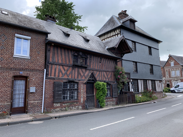 Nous voilà de retour à Clères.