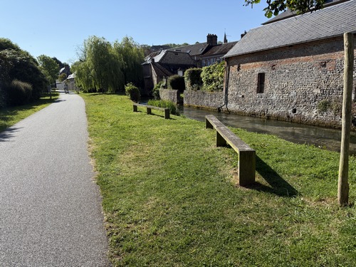 La Valmont à entrée du bourg de Valmont.