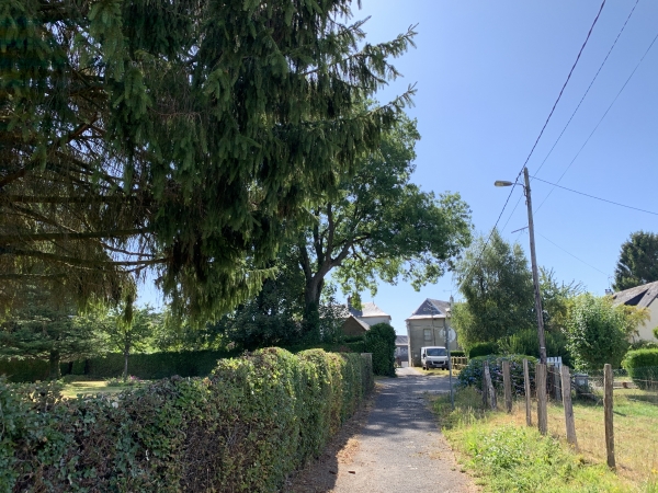 La Feuillie, le Sentier de la Poste.