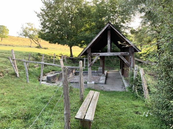 Nous avons rejoint le circuit des lavoirs de St-Pierre-de-Bailleul et St-Etienne-sous-Bailleul. Ces communes ont le souci de préserver leur patrimoine.