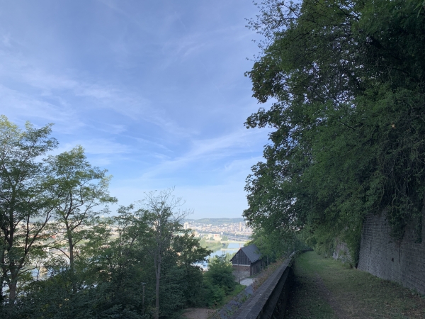 ligne du tramway Rouen-Bonsecours.