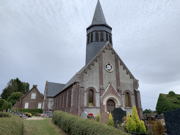 Elbeuf-en-Bray, l'église Saint-Pierre-et-Saint-Paul.