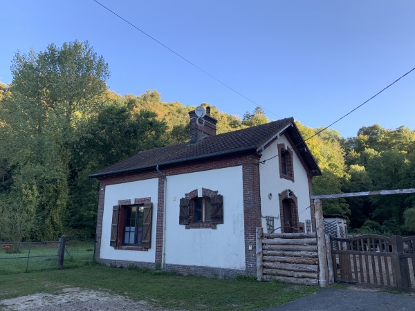 Ancienne gare de St-André-d'Hébertot.