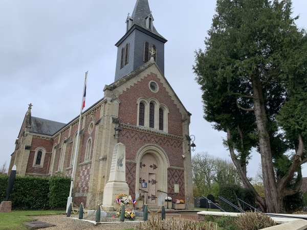Mont-Cauvaire, l'église Saint-Martin (XIXe).