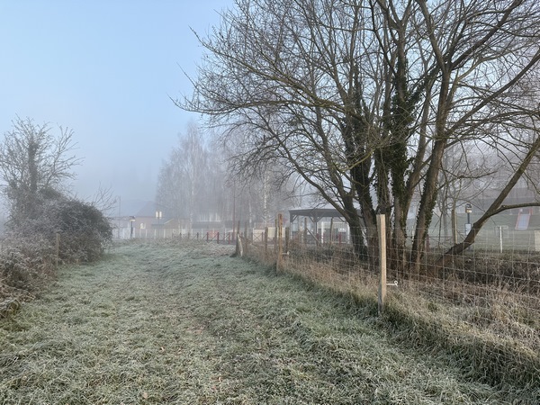 Nous sortons du Marais au niveau de l'école Maupassant.