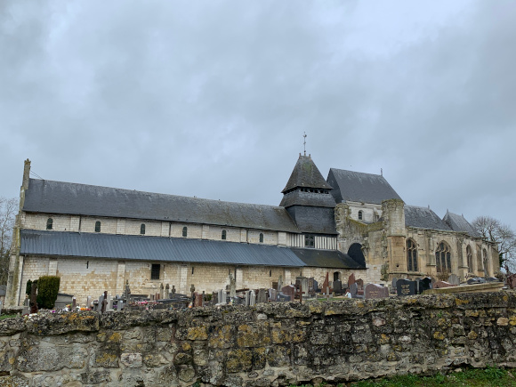 Eglise Saint-Valentin de Jumièges.