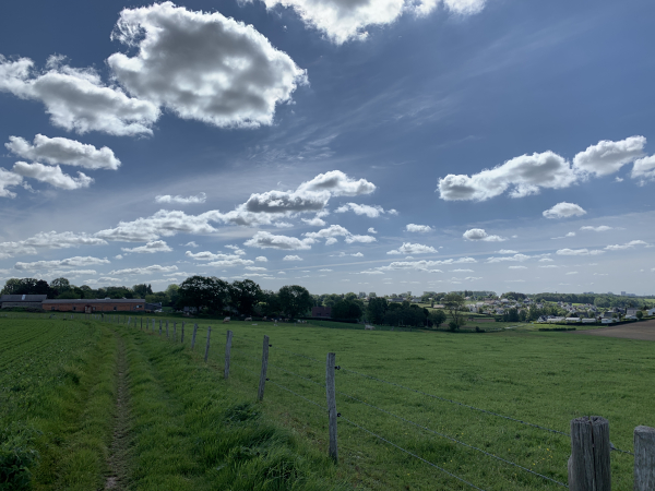 Nous sommes maintenant sur le chemin de La Forge, qui va nous conduire jusqu'à Fontaine-la-Mallet.