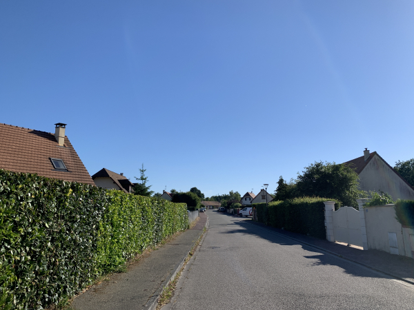 La traversée de Goupigny est une succession de lotissements sans grand intérêt pour les randonneurs.