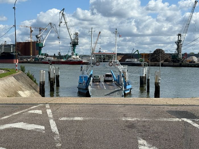 Passage d'eau de Val-de-la-Haye.