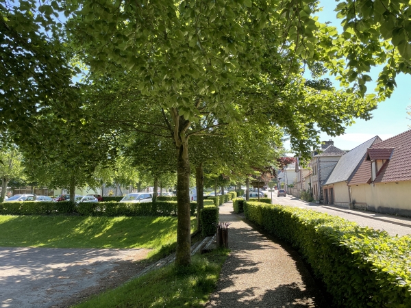 Nous voilà de retour au niveau des parkings.