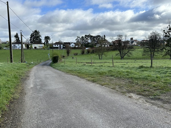 Au Pas Grillant, nous allons traverser la D490 pour entrer dans La Mailleraye.