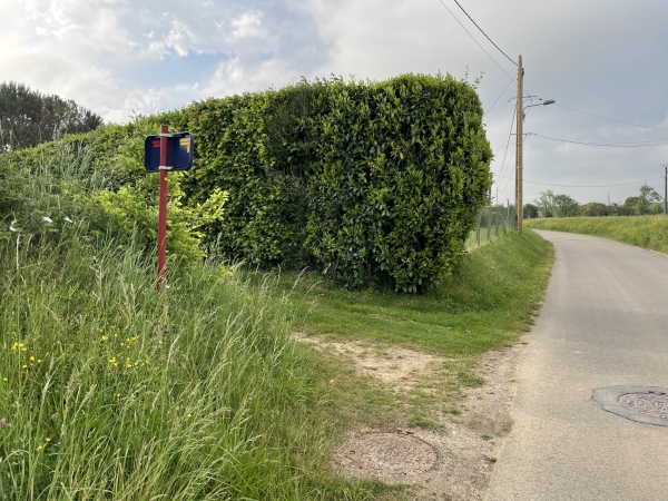 Nous sortons du Perrey par la rue des Canadiens et tournons ici sur la Sente aux Moines.