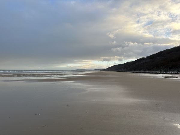Ces paysages de la Côte Fleurie sont toujours fabuleux. Nous oublions le vent fort et les trois averses...