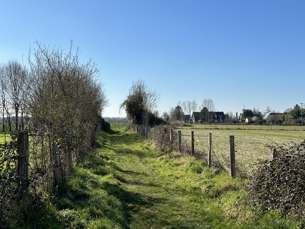 Nous montons sur le coteau ouest de l'Orange.