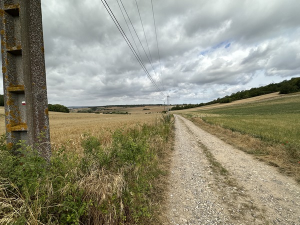 Nous continuons sur le GR2.