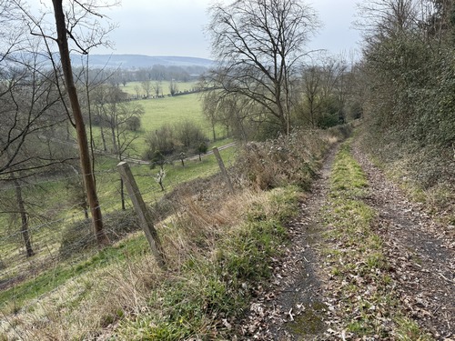 Le Chemin des Longues Lignes domine les plaines alluviales de la vallée de la Seine.