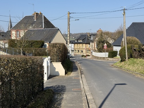 Retour au Breuil en Auges.