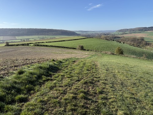 Nous continuons vers la vallée de la Roulée. Aucun risque de se tromper, il n'y a qu'un chemin.