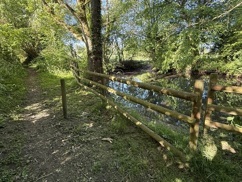 Mare de la Croisée dans le hameau du même nom.