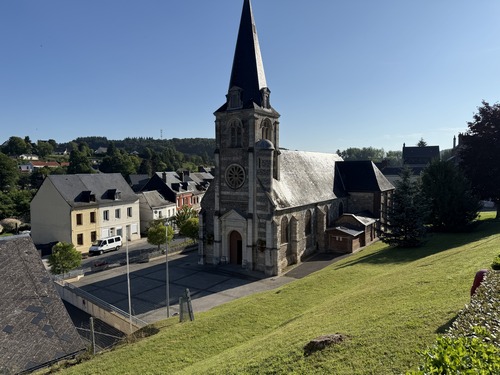 Le circuit passe au-dessus de l'église Sainte-Marie dont l'origine remonte au Xe siècle, offerte à l'abbaye de Fécamp par Richard 1er. Elle a été restaurée au XIXe.